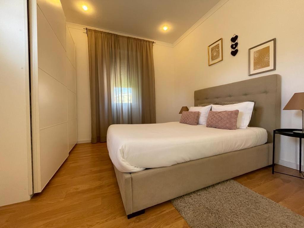 Burgaes II Apartment OOporto Esterno foto